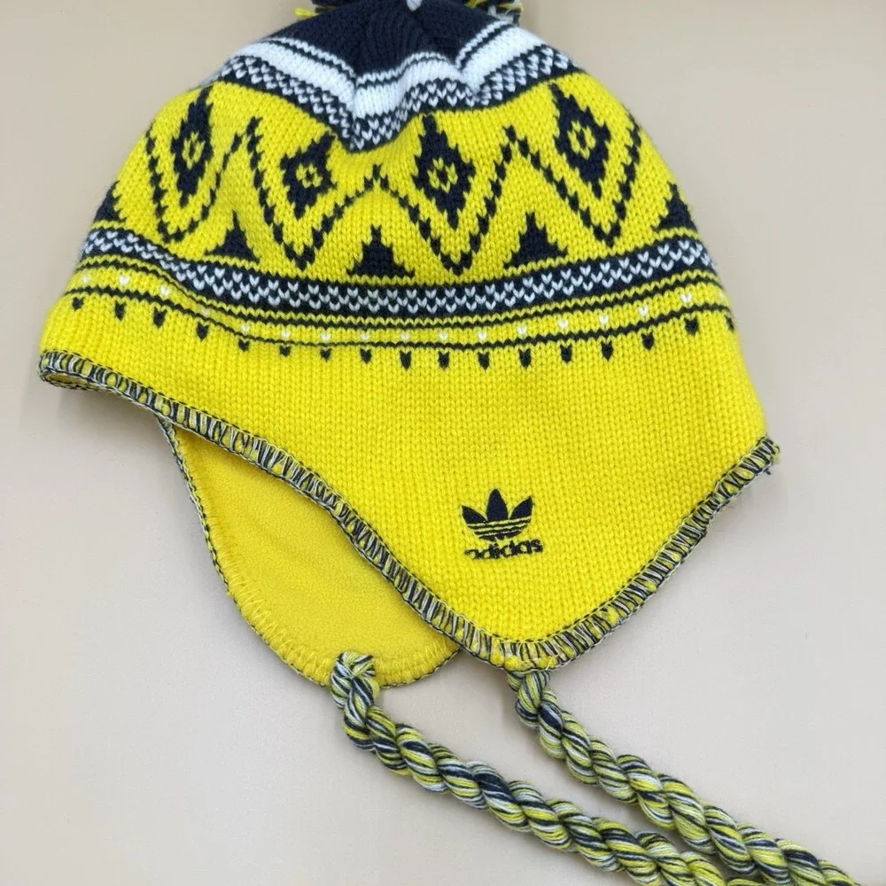 Adidas University of Michigan Logo Knit Earflap Pom Pom Hat Blue Yellow OS